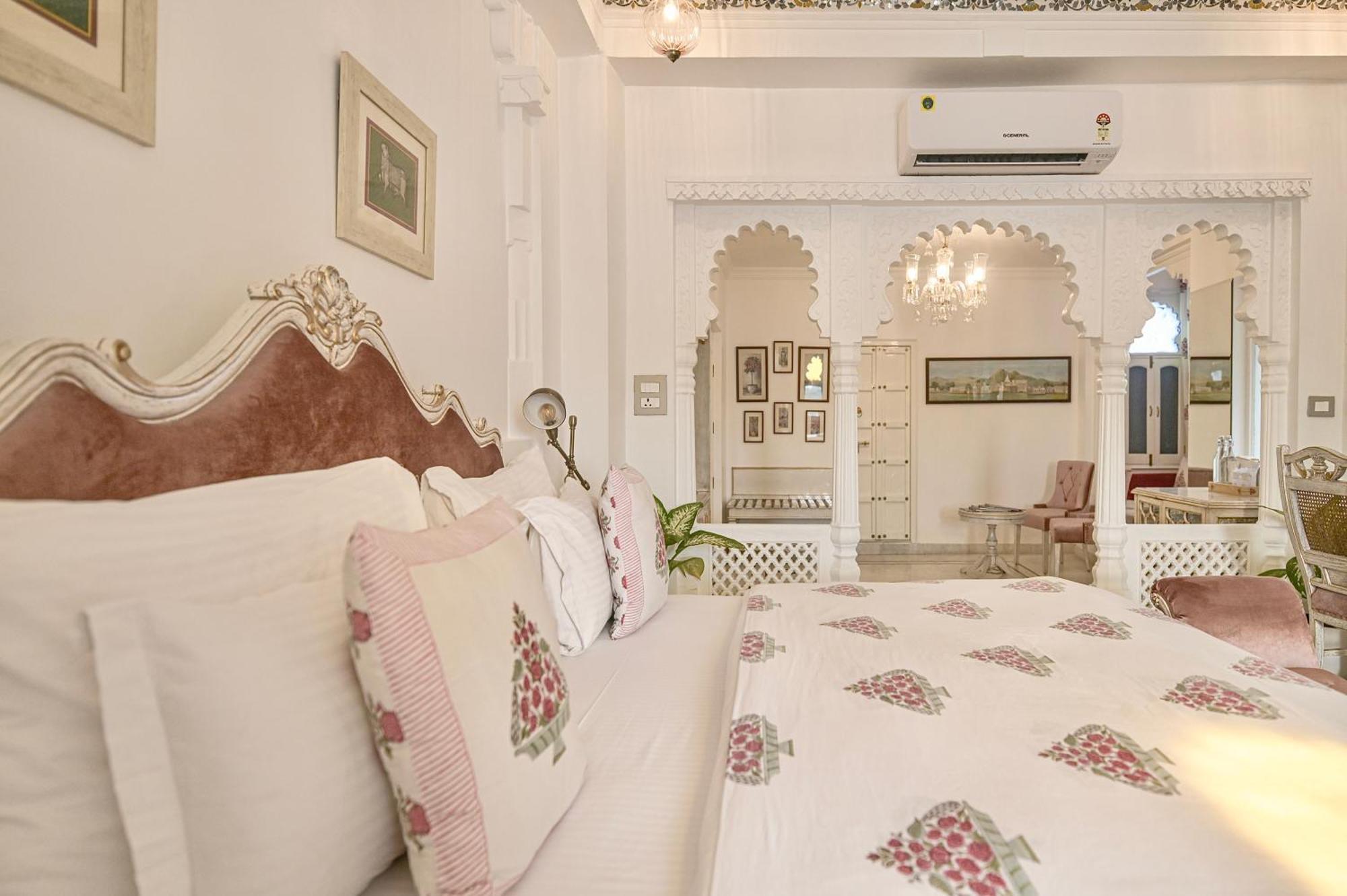 Jagat Niwas Palace Udaipur Exteriör bild