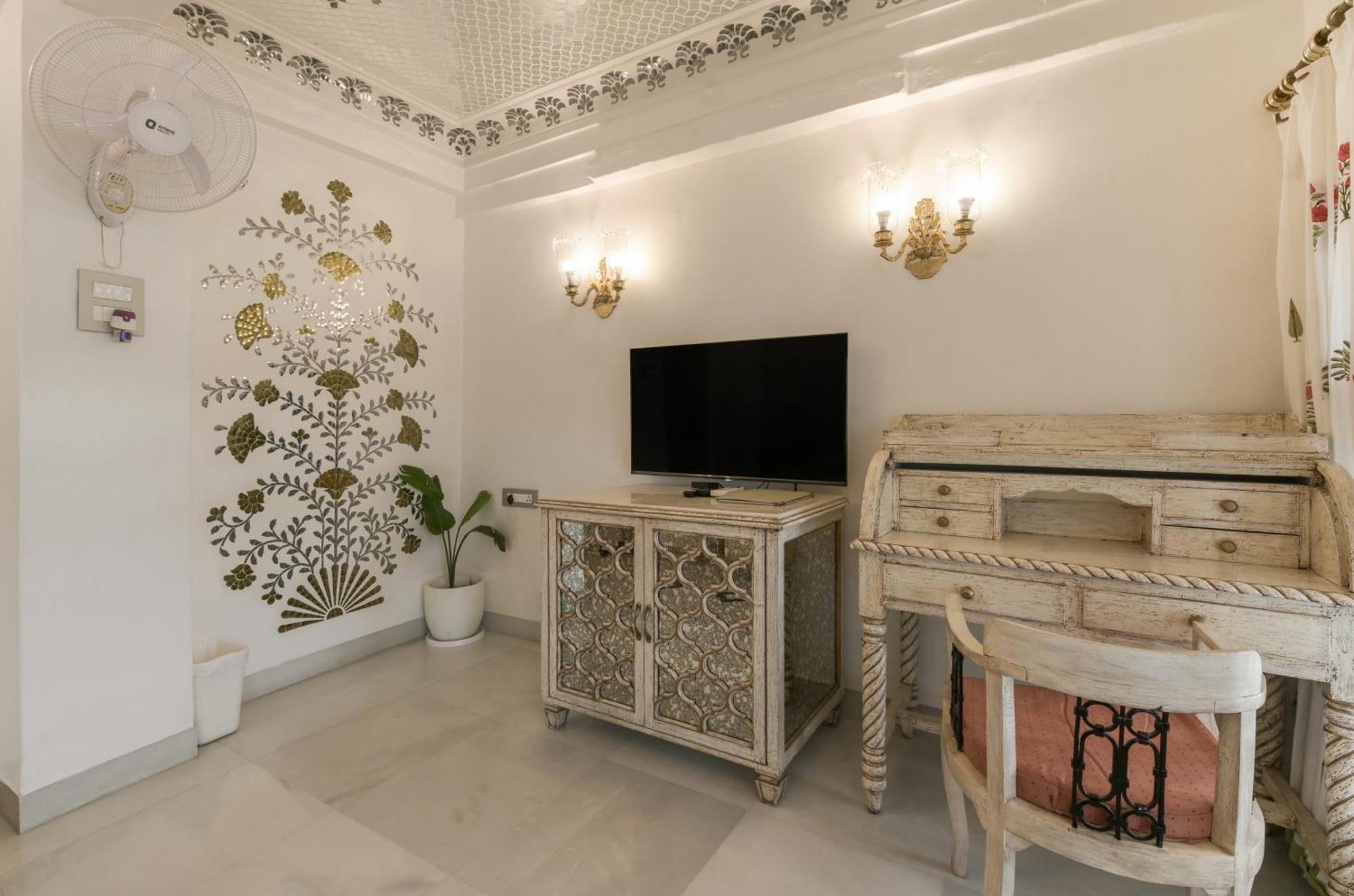 Jagat Niwas Palace Udaipur Exteriör bild